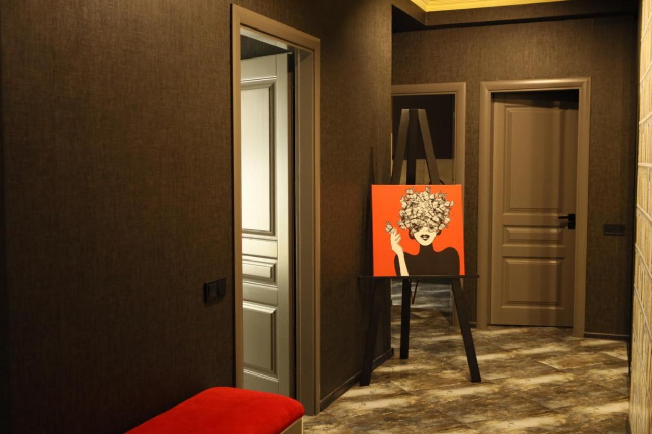 Apartments Lux In City Center إلفيف المظهر الخارجي الصورة
