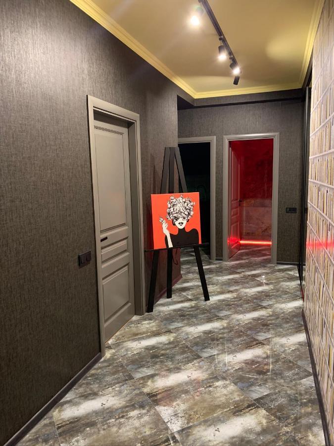 Apartments Lux In City Center إلفيف المظهر الخارجي الصورة