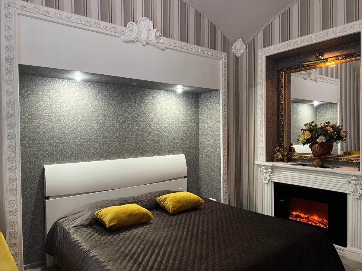 Apartments Lux In City Center إلفيف المظهر الخارجي الصورة