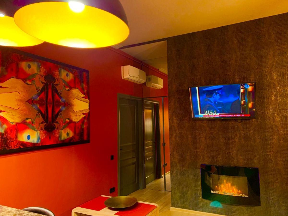 Apartments Lux In City Center إلفيف المظهر الخارجي الصورة
