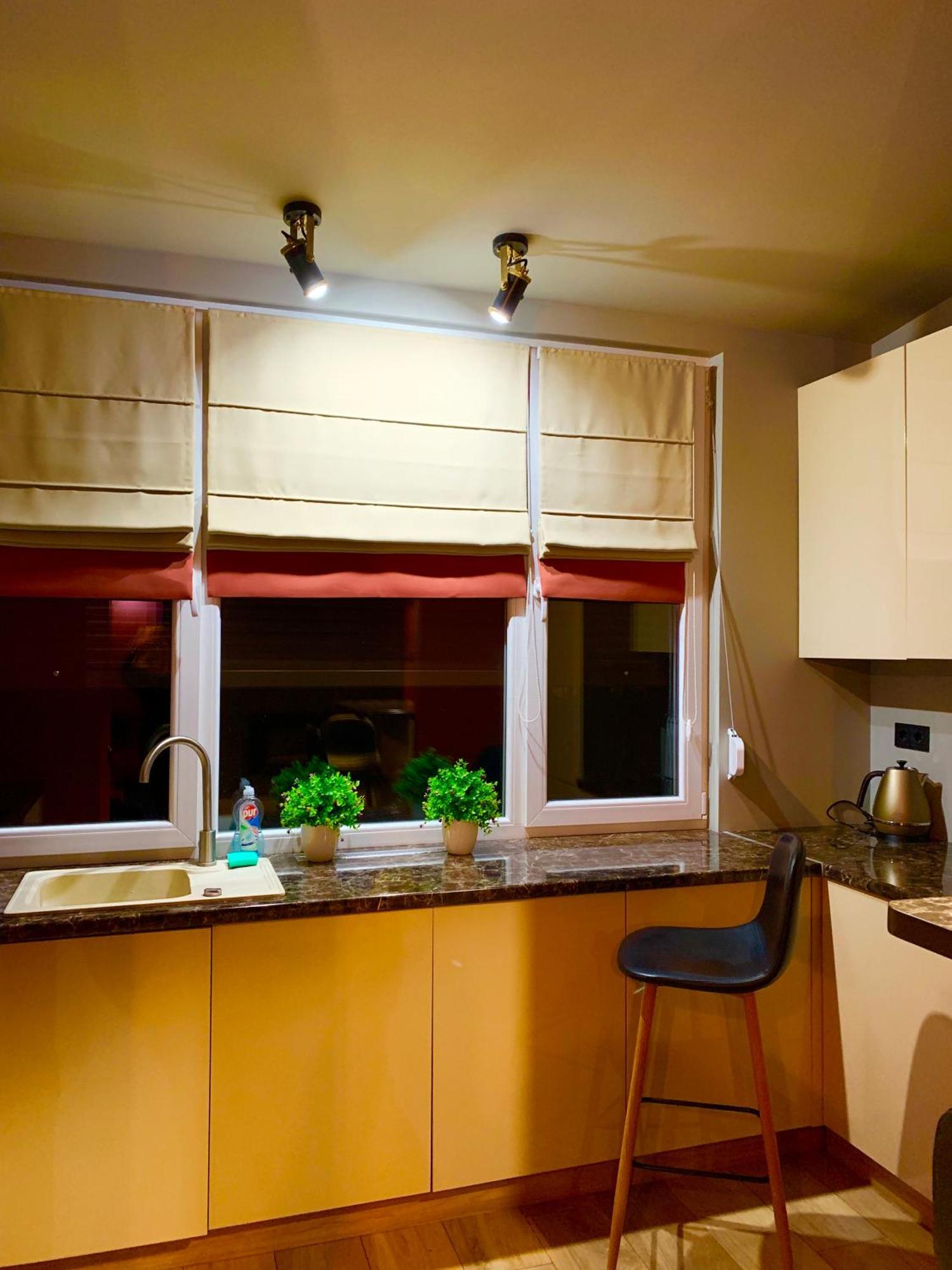 Apartments Lux In City Center إلفيف المظهر الخارجي الصورة